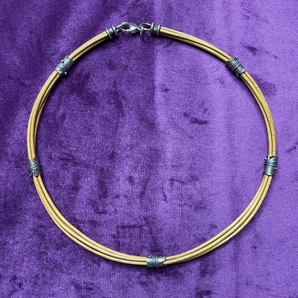 Leather Choker - Picture 1 of 5